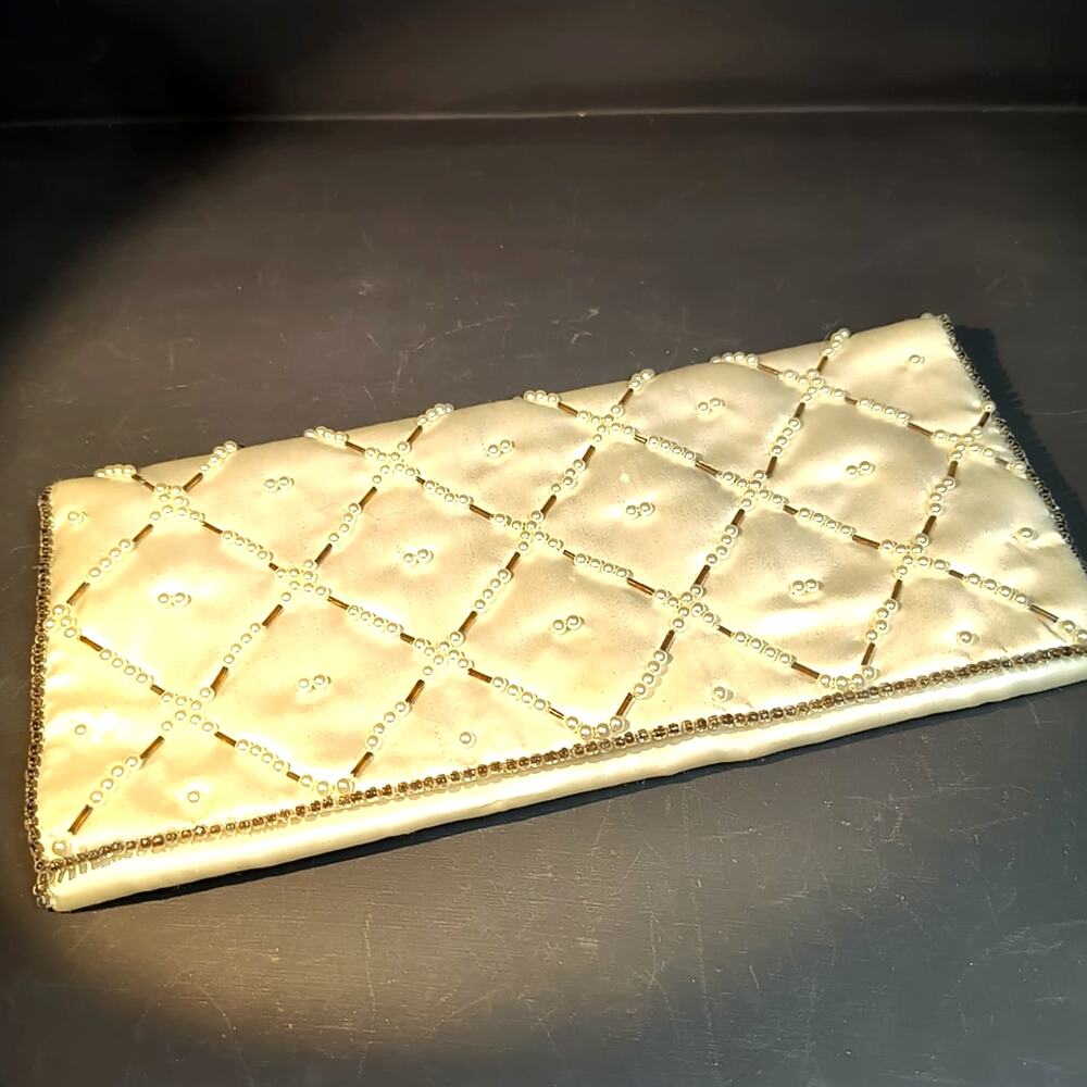 1451.  La Regale Vintage Evening Clutch Cream Satin Beaded